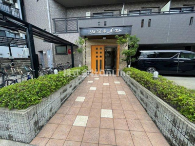 【エントランス】 | リュミエールイースト