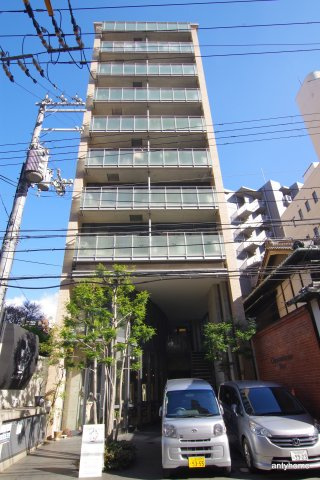 クリサンテームウエスト　仲介手数料無料の外観