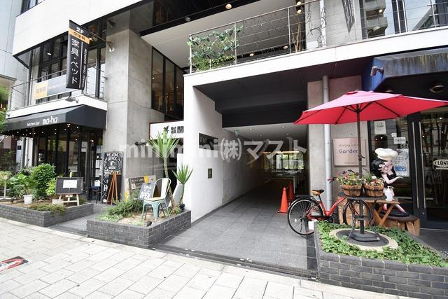 KDXレジデンス本町橋のエントランス