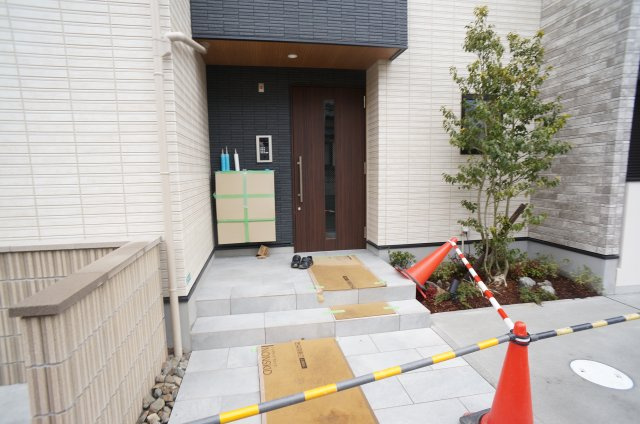 サンフラワーのエントランス