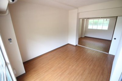 【居間・リビング】 | ヴィラナリー雲雀ヶ丘5号棟