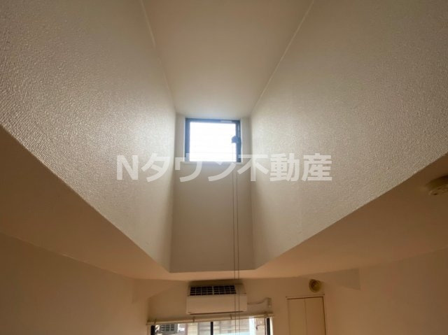 【その他共用部分】 | loft4千種 | 天窓です