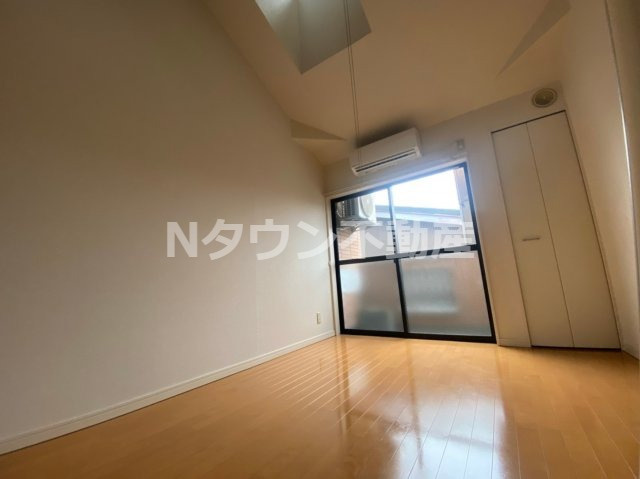 【居間・リビング】 | loft4千種 | リビングです