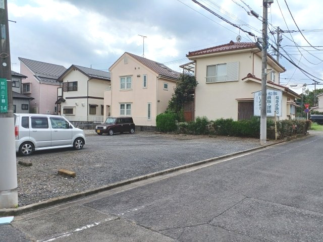 パーキング唐沢の駐車場