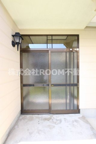 北諸県郡三股町大字蓼池の一戸建ての玄関|落ち着いた玄関です