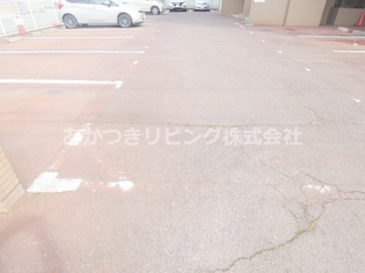【駐車場】 | （浅美マンション）