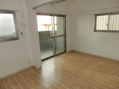 【洋室】 | ヴェルドミール鷹取