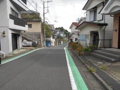 【前面道路含む現地写真】 | 藤塚町　中古戸建て