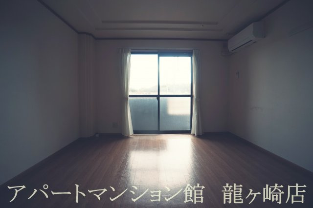 レジデンス弐番館の寝室