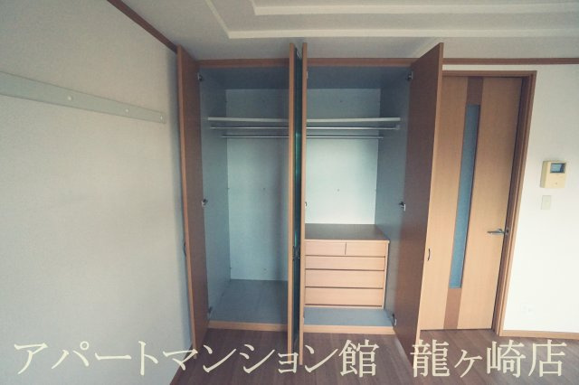 レジデンス弐番館の収納