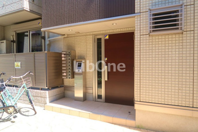 【エントランス】 | シダーテラス