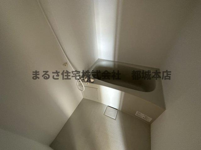 スカイコート年見の浴室