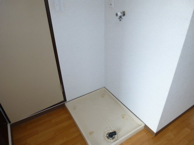 アンジェリーク松島のその他|洗濯機置き場
