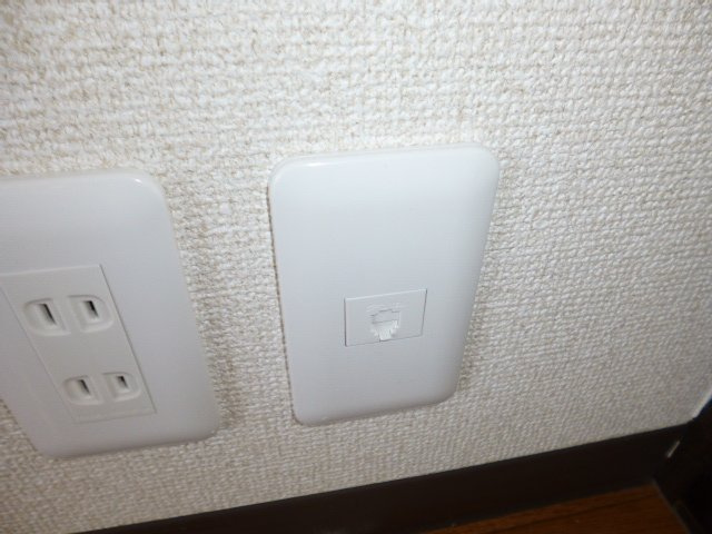 アンジェリーク松島の設備|電話モジュラー