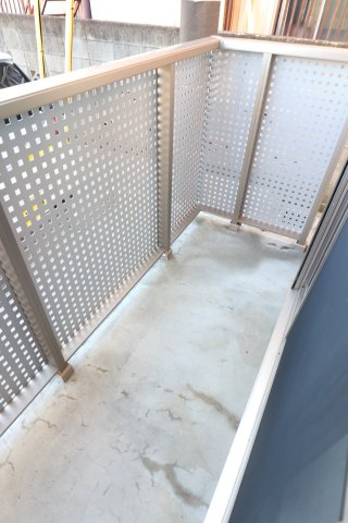 ドエル小倉のバルコニー