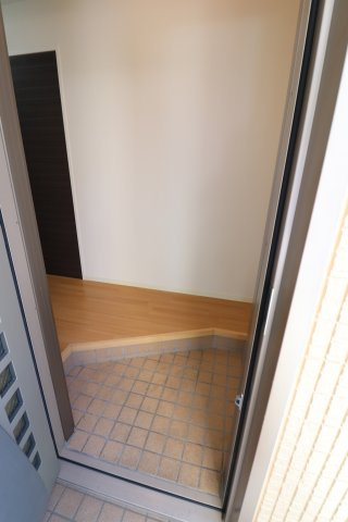 ドエル小倉の玄関