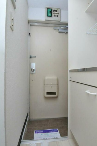 【玄関】