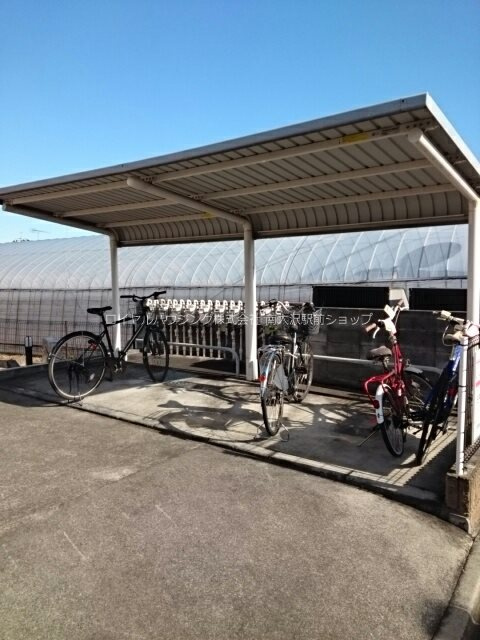 ☆屋根付き駐輪場☆