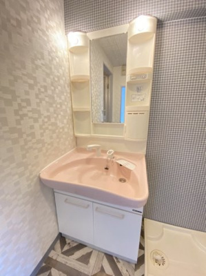 【独立洗面台】 | アヴィタシヨン曽根