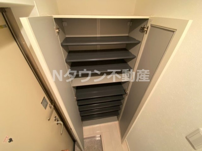 【収納】 | セレーノホンジン | 大きなスペースがあり、収納には困りません