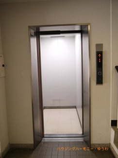 【その他共用部分】 | エレベーターで、引っ越しも楽です。