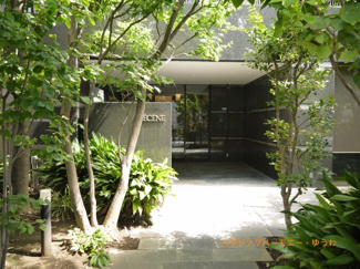 【エントランス】