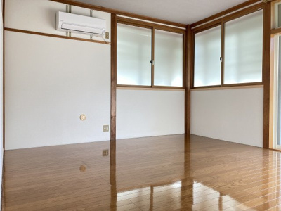 【居間・リビング】 | ユートピアサフラワ