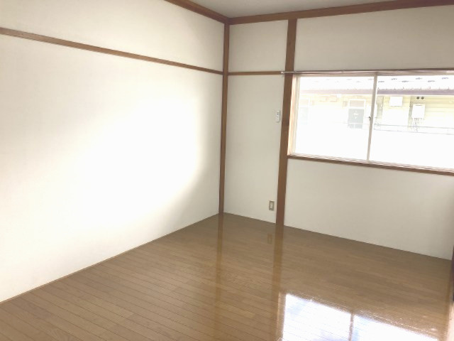ユートピアチェリーの洋室