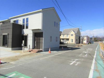 【前面道路含む現地写真】 | エンゼルハウス　甲府市堀之内町① | 前面道路含む現地写真です