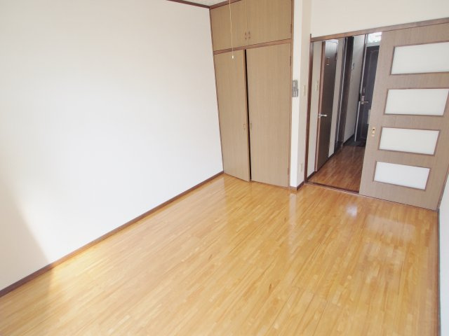 コーポ船越の内装