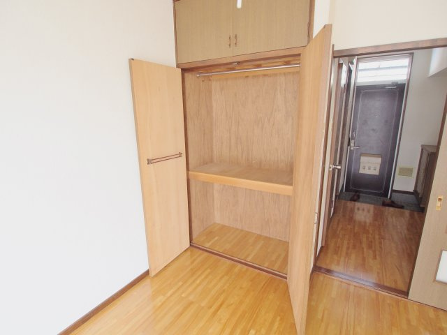 コーポ船越の収納