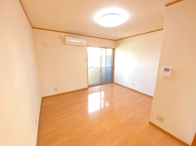 【洋室】 | グレースＡ