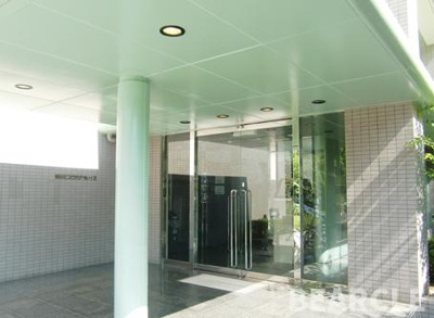 【エントランス】 | 朝日プラザ鴨川Ⅱ | 清潔なエントランスです