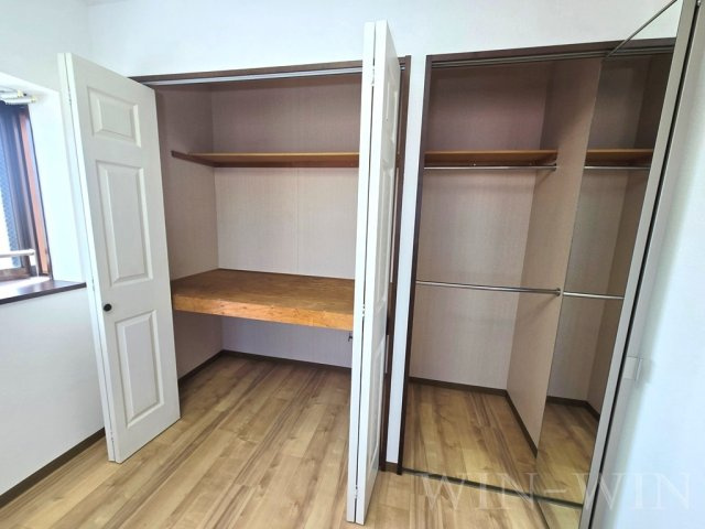 フリーダムコート 弐番館の収納