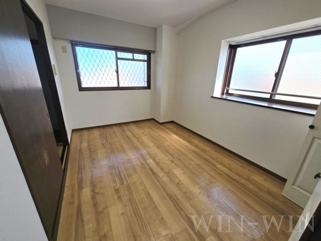 フリーダムコート 弐番館の内装