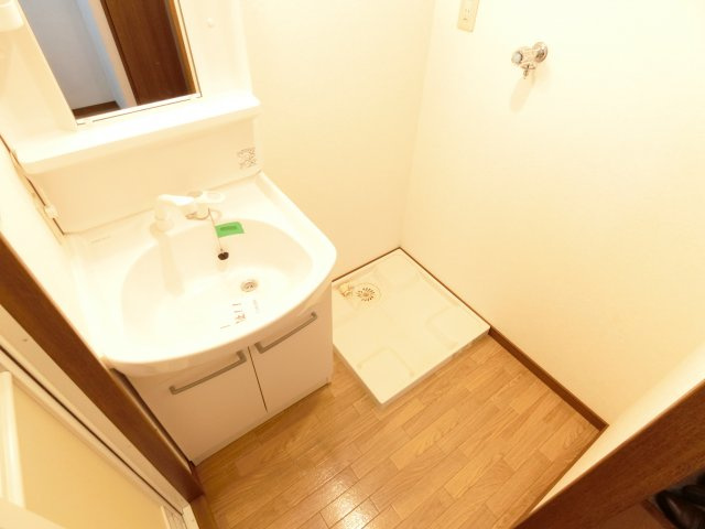 アンプルールクラージュCUREの洗面所