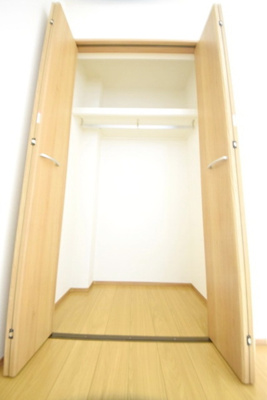 【玄関】 | グランフェリオ本千葉