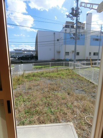 デュランタ　C棟の庭