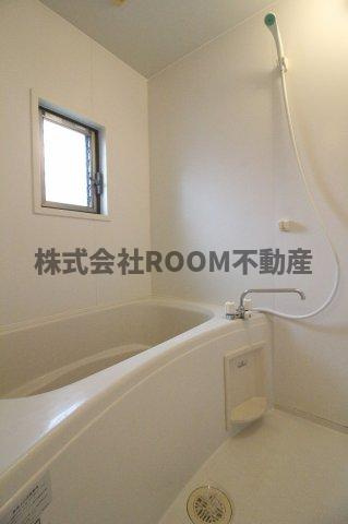 ネオハイツ宮丸の浴室|お風呂です