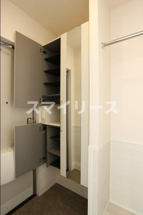 アセットKの玄関