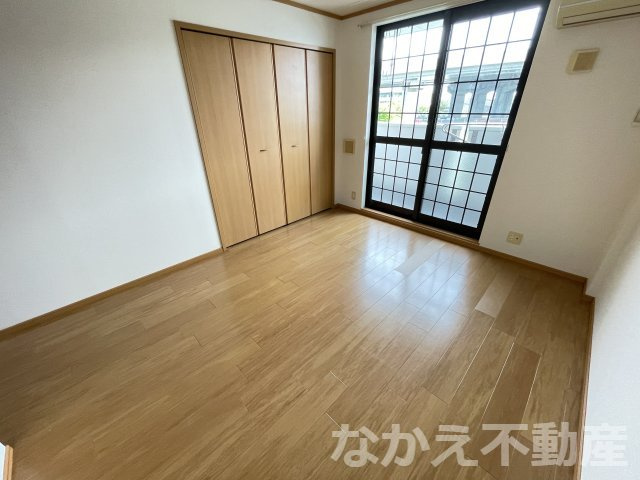 【寝室】 | 使い勝手のいい寝室です