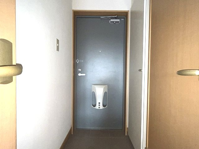 シャルマンの玄関|毎日通る玄関はこちらです