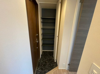 【玄関】 | シャノーブル本山中町