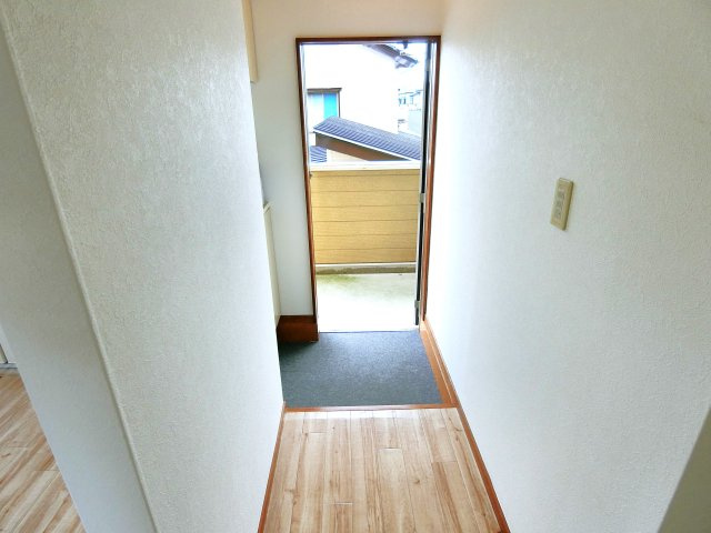 ふじコーポ中の島Ａの玄関