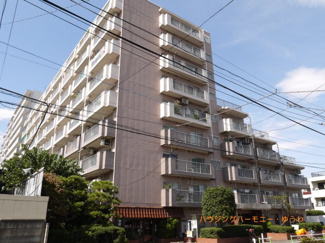 【外観】 | 外観タイル張りのSＲＣ造。重厚感あるモダンな建物です。