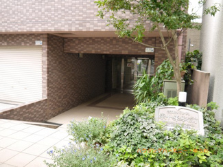 【エントランス】