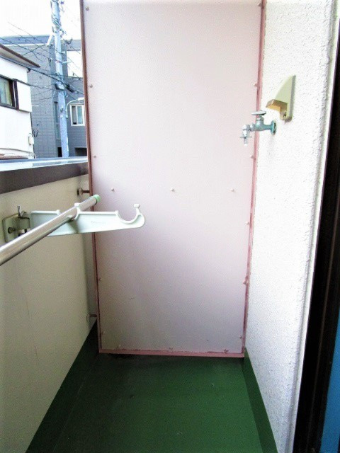 ファーランジュ西中延の設備|洗濯機置場です。