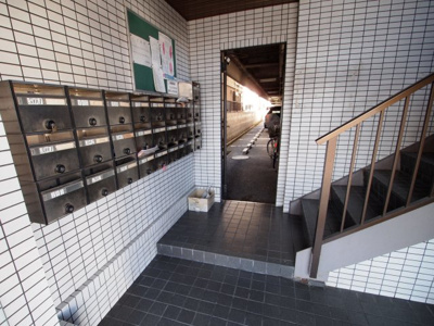 【エントランス】 | 八尾大発マンション