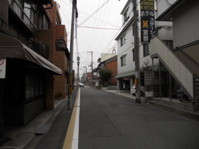 キューブテンの周辺|前面道路