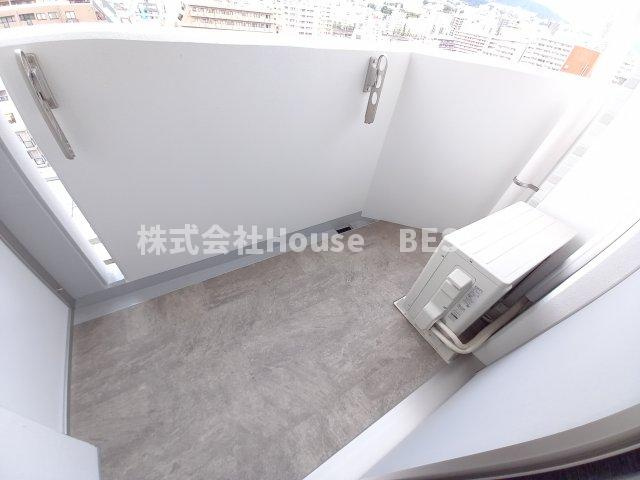 セオリー神戸クレールのバルコニー